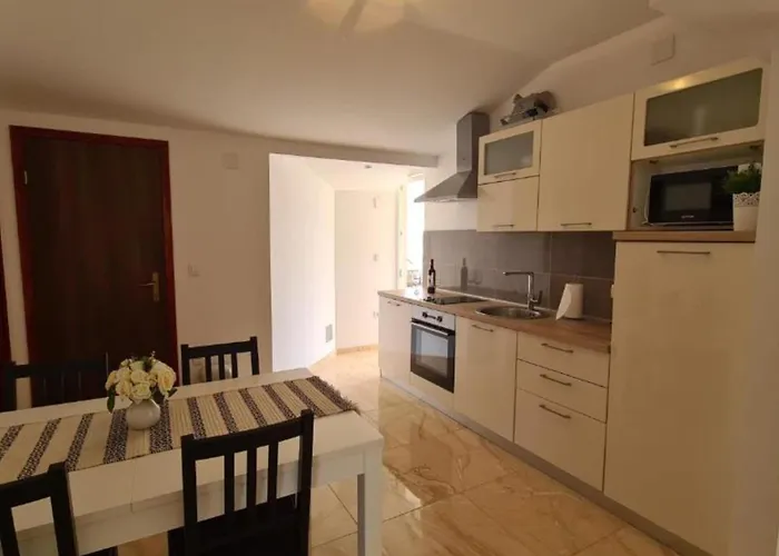 With One Bathroom Apartment Orebic