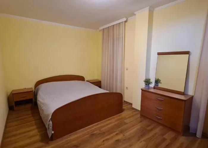 With One Bathroom Apartment *