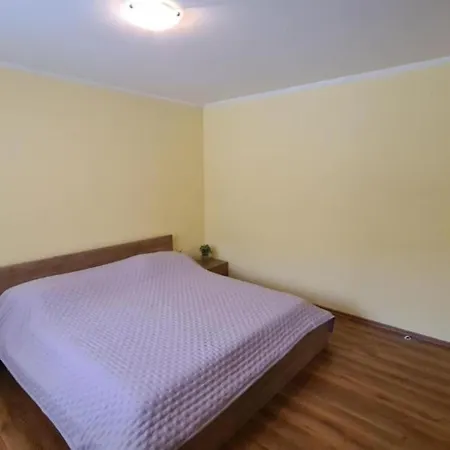 Διαμέρισμα With One Bathroom