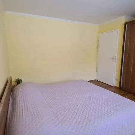 With One Bathroom * Orebić