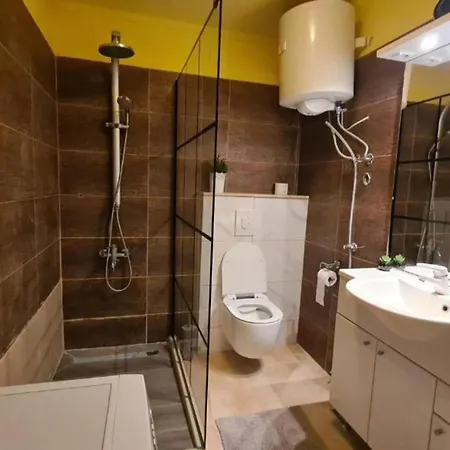 With One Bathroom Orebić
