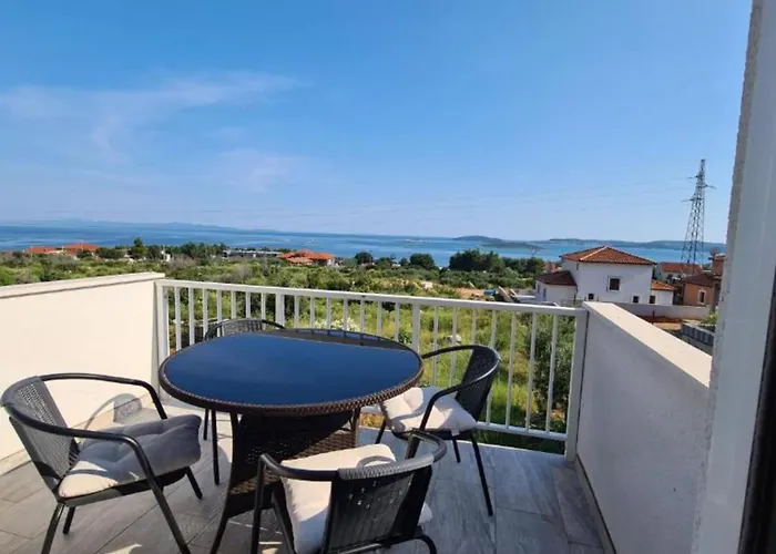 With One Bathroom 奥瑞比克