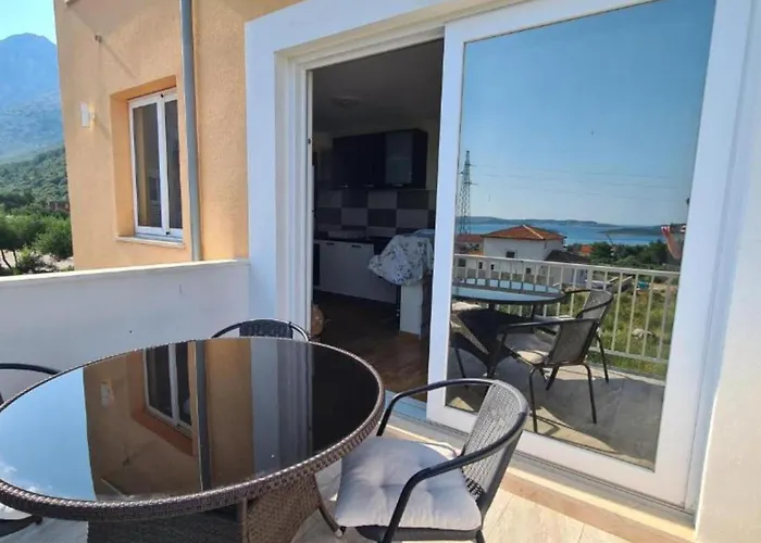 With One Bathroom * 奥瑞比克