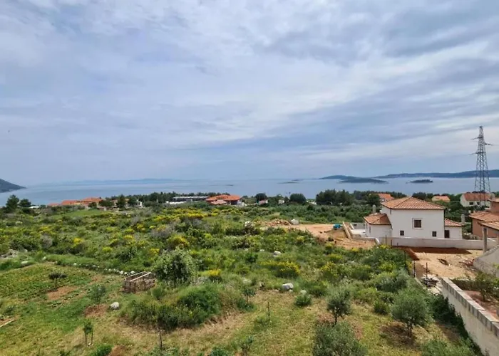 With One Bathroom * 奥瑞比克